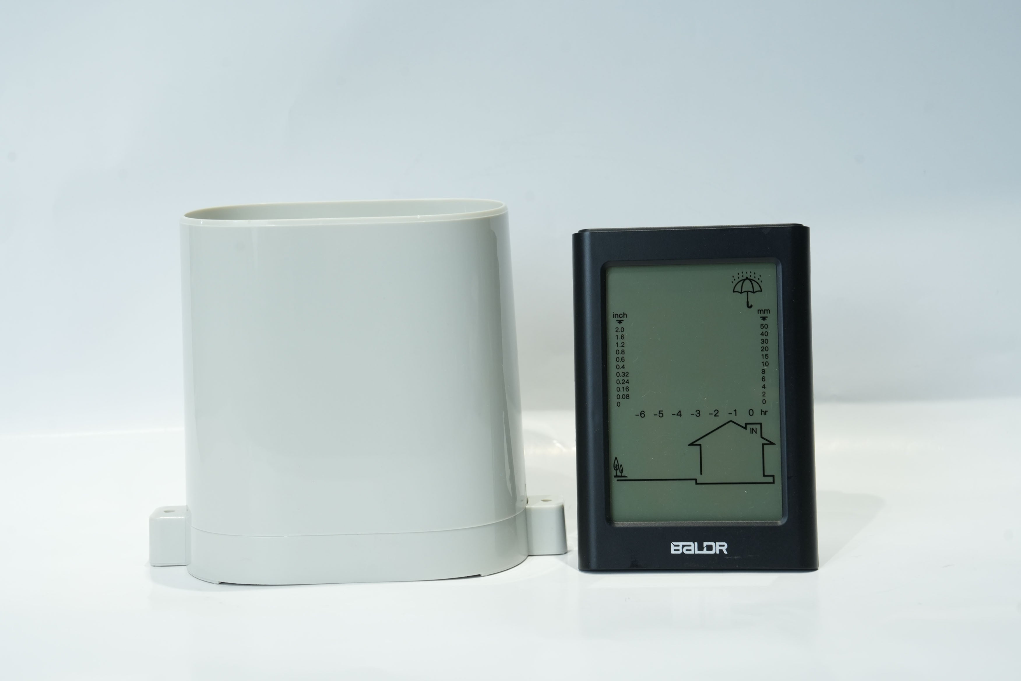 BALDR Plastic Rain Gauge Outdoor Freeze Proof with Accurate Monitoring